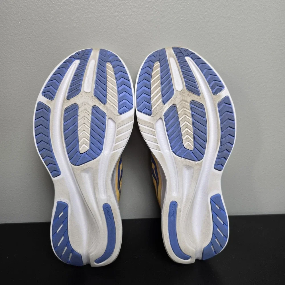 Saucony sale shoes